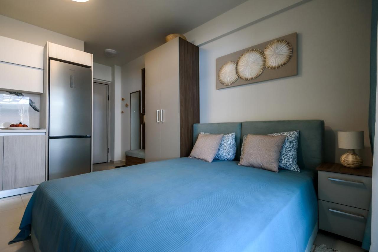 Itaka Studio Apartments - Halkidiki Suites Com Nikíti Eksteriør bilde