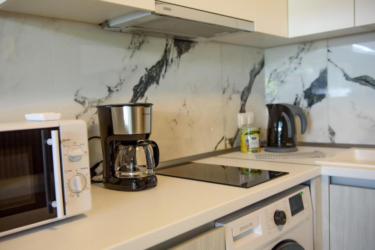 Itaka Studio Apartments - Halkidiki Suites Com Nikíti Eksteriør bilde