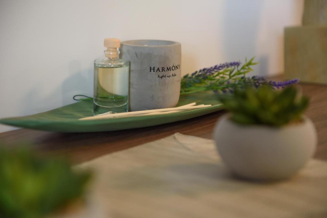 Itaka Studio Apartments - Halkidiki Suites Com Nikíti Eksteriør bilde